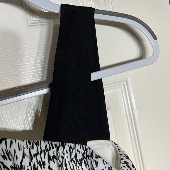 BCBGeneration Women's Size Small One Shoulder Dress with Pockets White Black - Picture 5 of 10